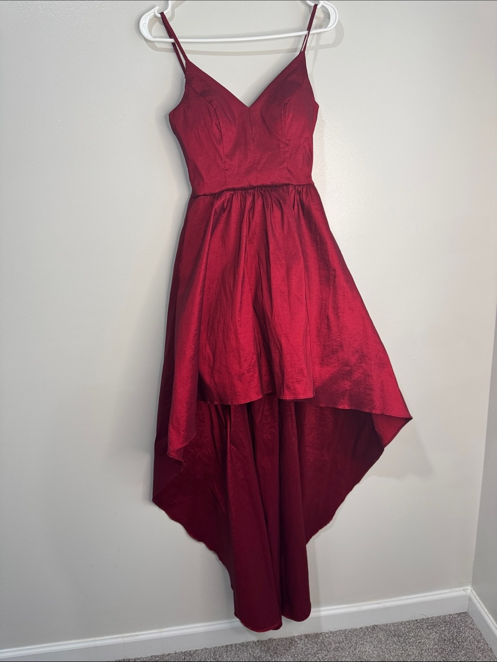 B. Smart Wine Red Asymmetrical High-Low Spaghetti Strap Dress